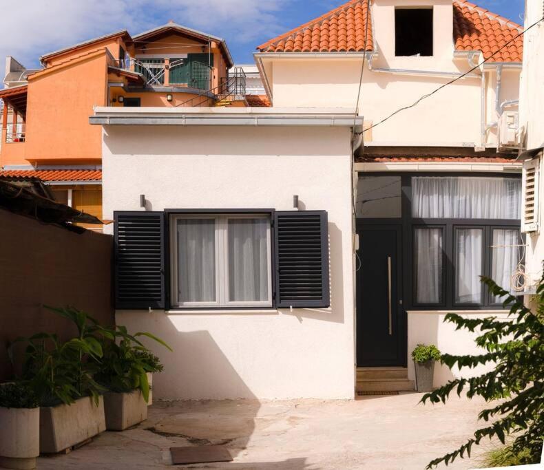 Luksuzni Apartman Ribica U Samom Centru Grada Split Exterior photo